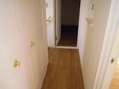 Receipt. Local (12 May 2013) Shooting