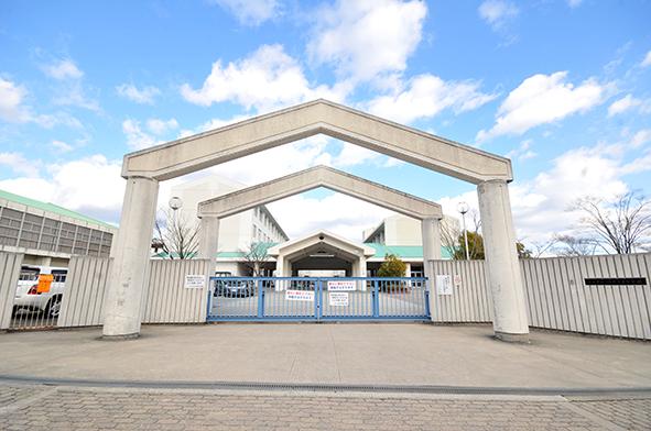 Junior high school. Keyakidai 1050m until junior high school