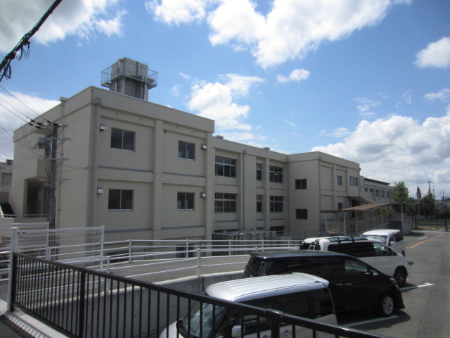 Primary school. 695m until Mita Municipal Miwa Elementary School (elementary school)