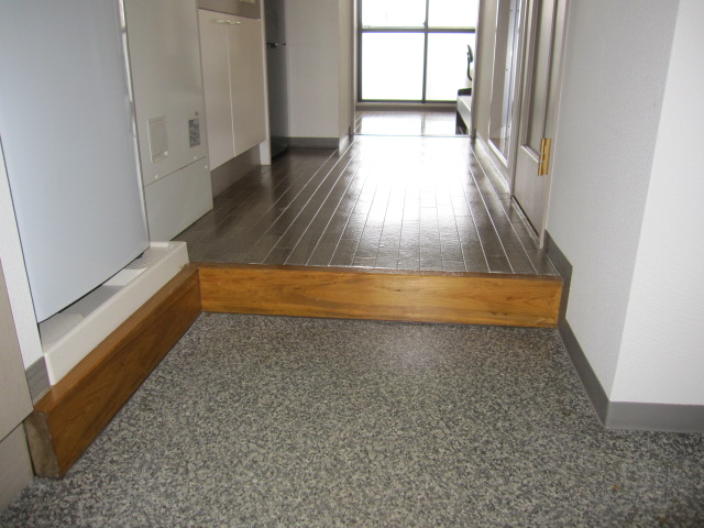 Entrance. It is the entrance of the spread!