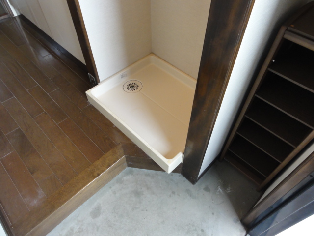 Entrance. Refreshing entrance!