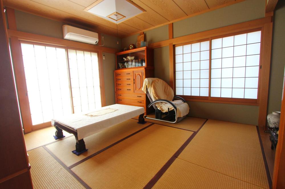 Non-living room. Indoor (September 2013) Shooting