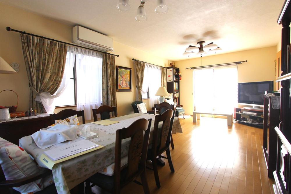 Living. Indoor (September 2013) Shooting