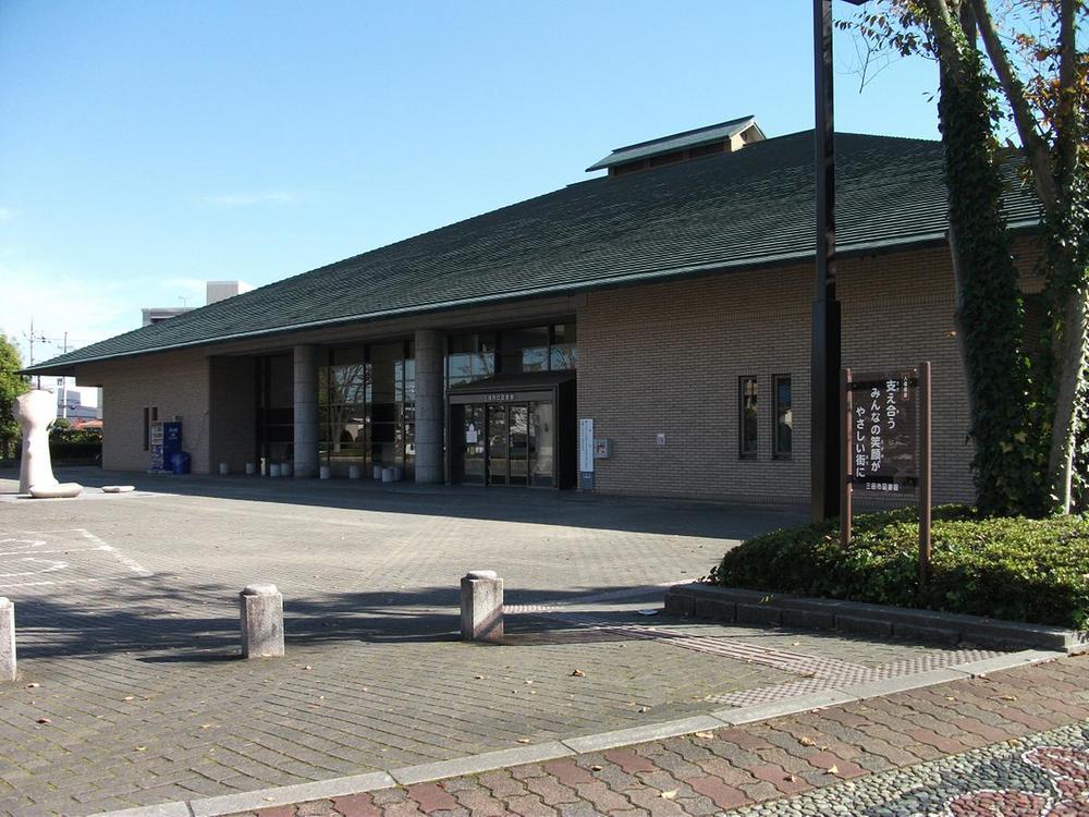 library. 1079m to Mita City Library