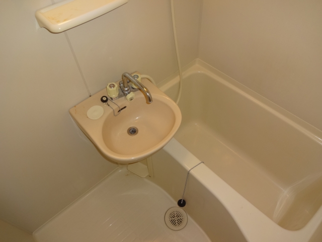 Bath. Bathroom with wash basin