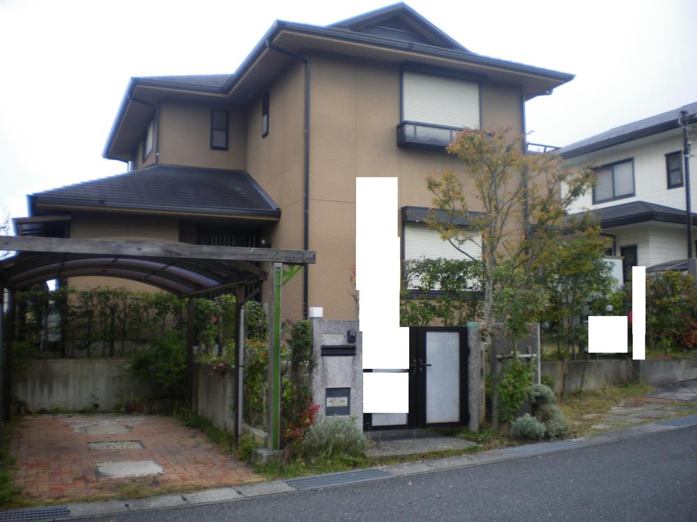 Local appearance photo. Local (11 May 2013) Shooting