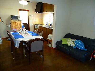 Living. Local (11 May 2013) Shooting