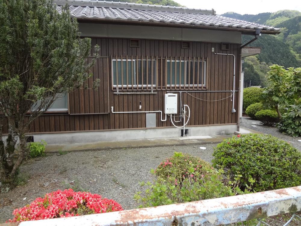 Local appearance photo