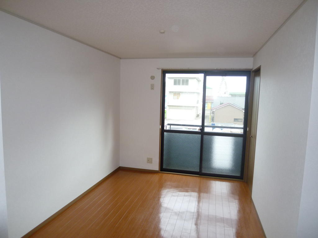 Other room space. Western style room