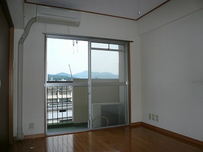 Other room space. Western style room