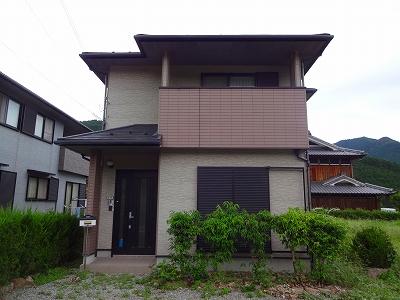 Local appearance photo. Local (11 May 2013) Shooting