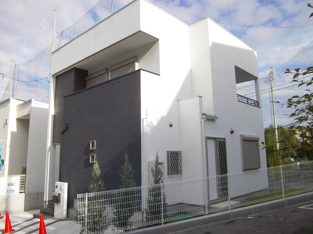 Local appearance photo