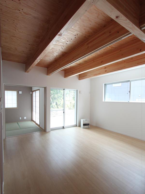 Living. Same specifications living