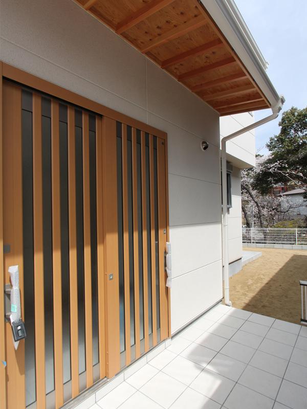 Local appearance photo. Same specifications appearance