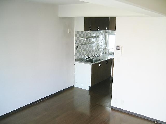 Living. Indoor (12 May 2013) Shooting