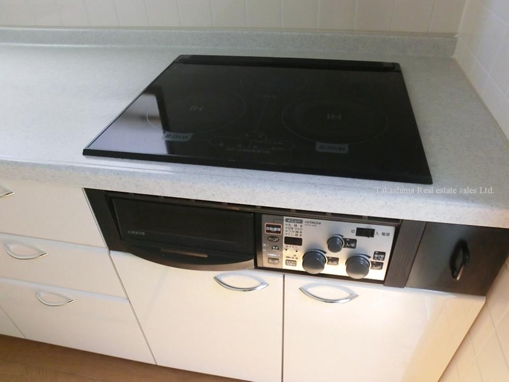 Kitchen. IH cooking heater is.
