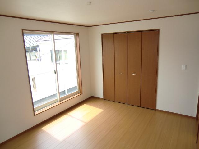 Same specifications photos (Other introspection). Same specifications photos (Western-style)