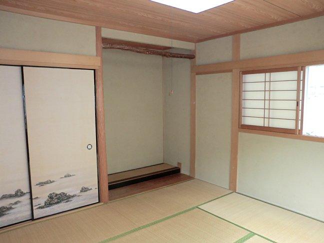 Non-living room. First floor Japanese-style room