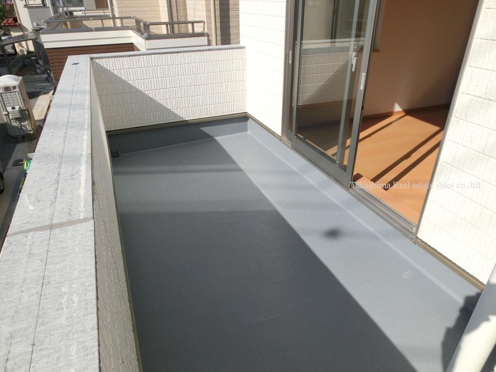 Balcony. South-facing balcony is wide width.