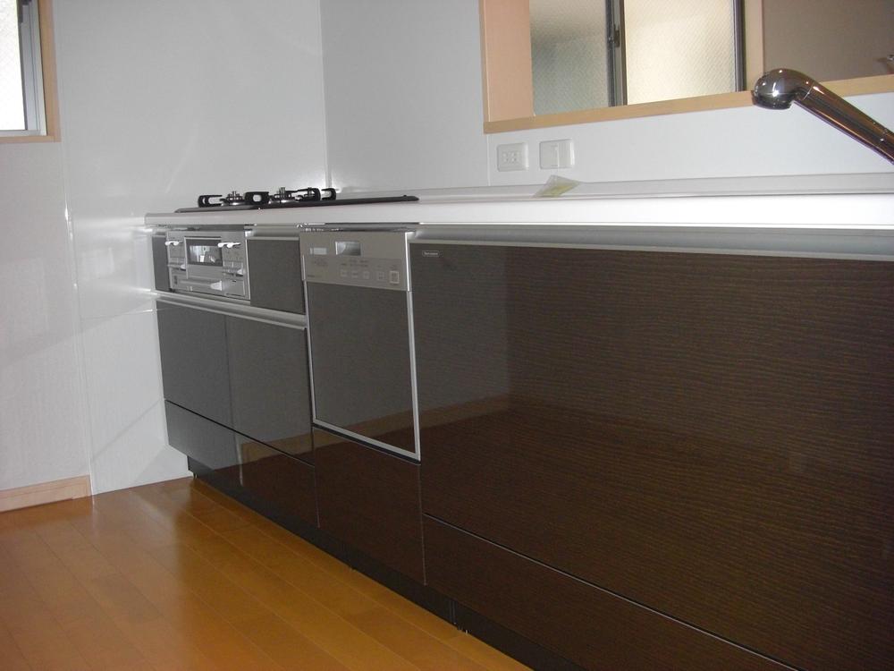 Same specifications photo (kitchen). Same specifications
