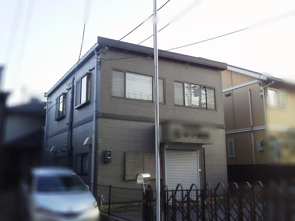 Local appearance photo. Local (11 May 2013) Shooting