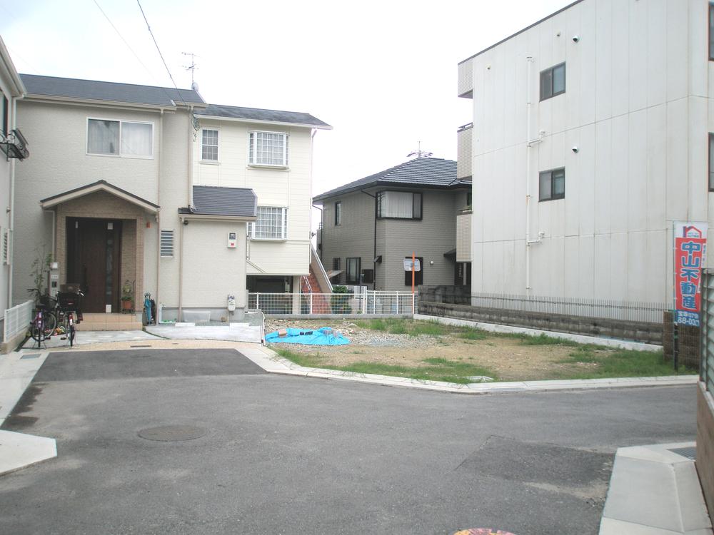 Local land photo. J No. land photo