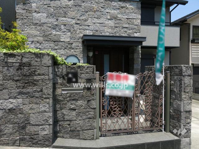 Entrance. Local shooting