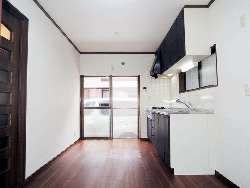 Parking lot. Local shooting