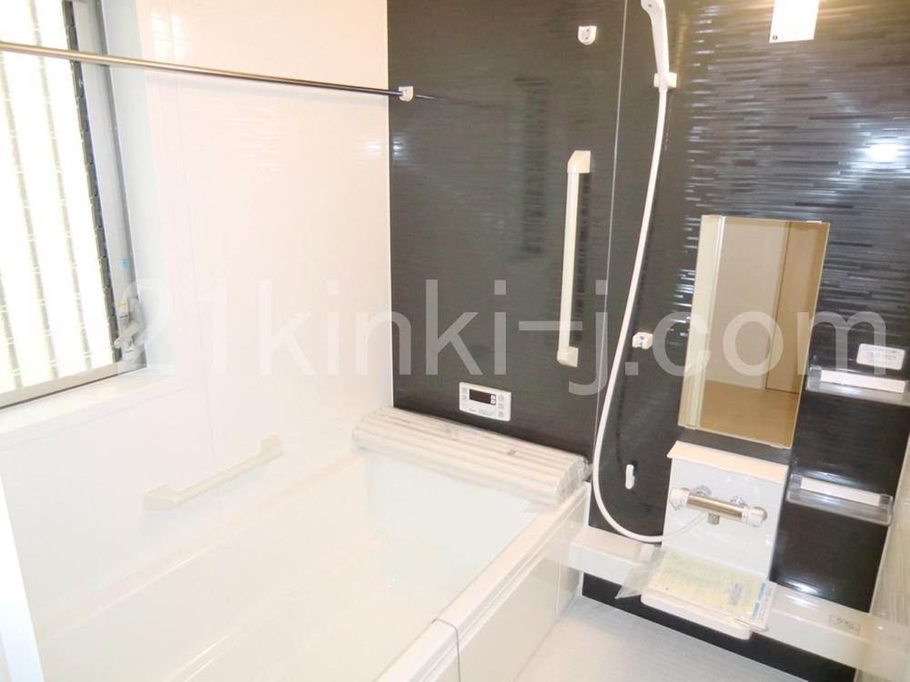 Same specifications photo (bathroom). Same specifications photo (bathroom) Bathroom heating dryer! Warm bath!