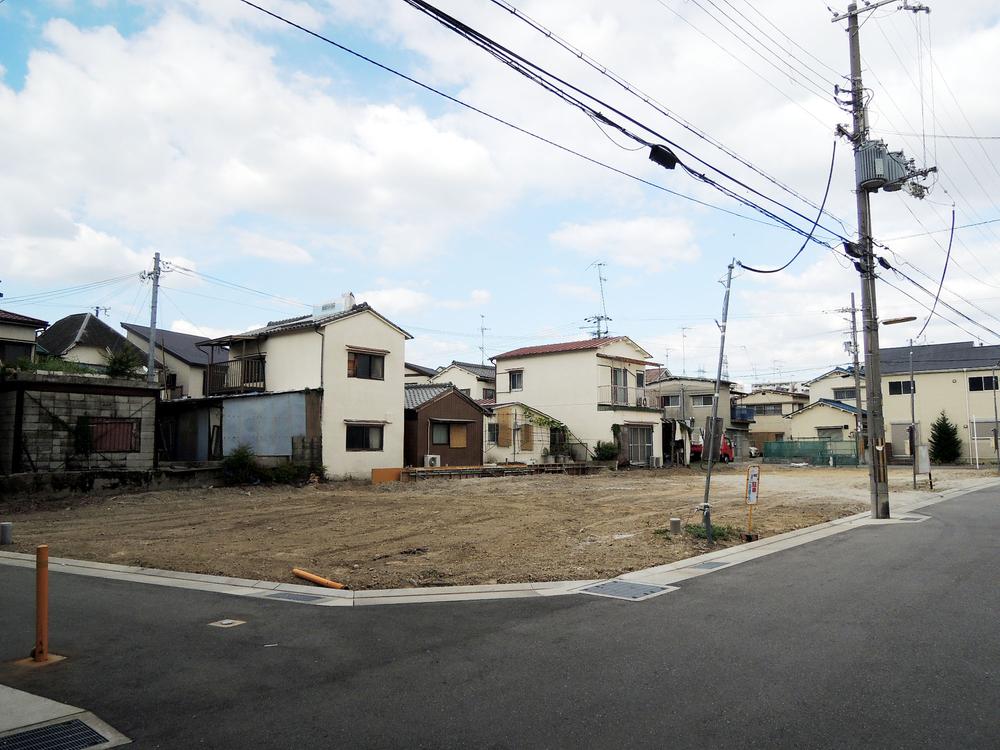 Local appearance photo. Local shooting