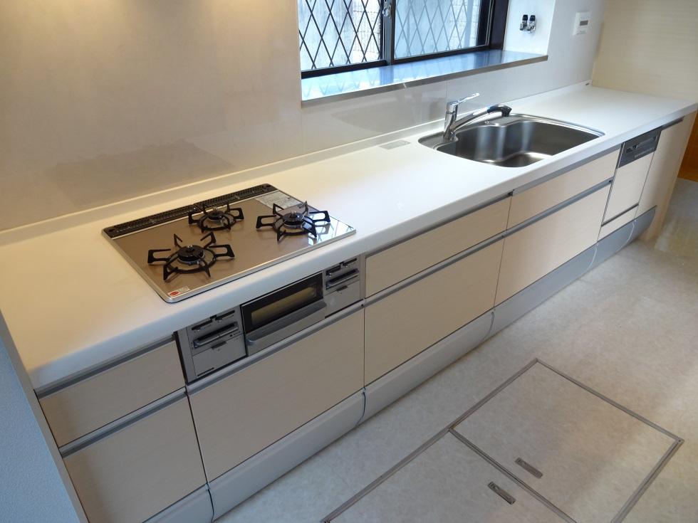 Kitchen. It was replaced in the kitchen new