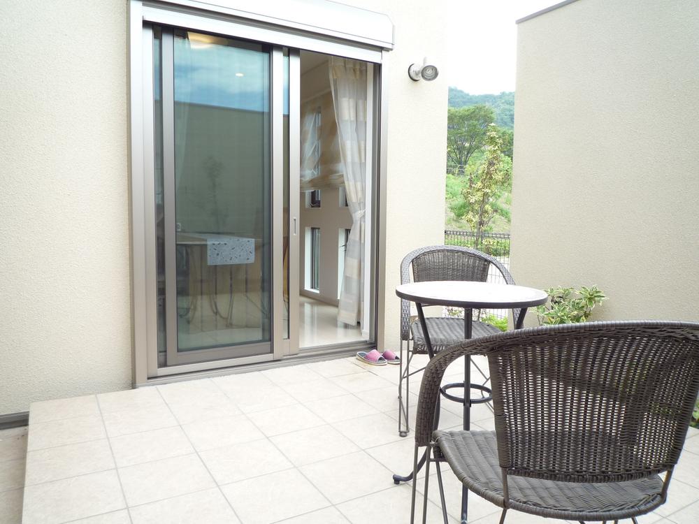 Garden. Overlooking the living room from the terrace