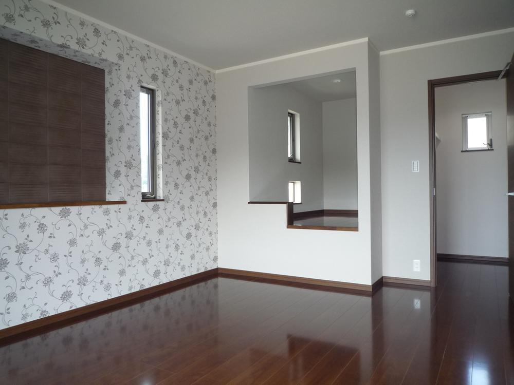 Non-living room. Master bedroom loft, With a walk-in closet