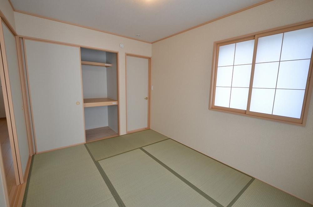 Non-living room. The first floor of a Japanese-style room photo