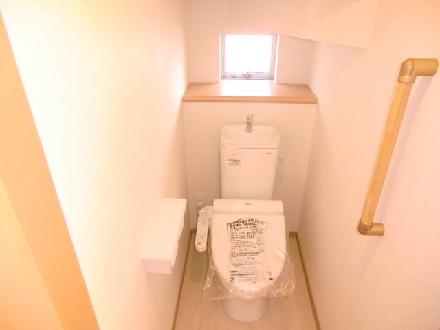 Other Equipment. Local photos (toilet)