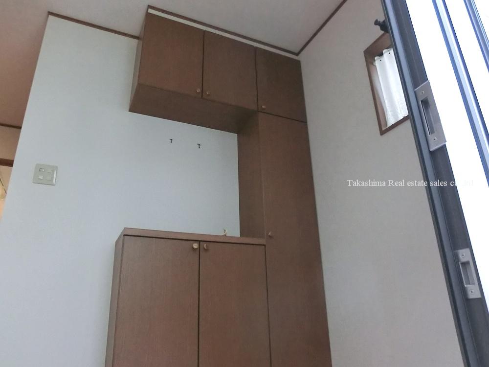 Receipt. Entrance storage is the character type of co.