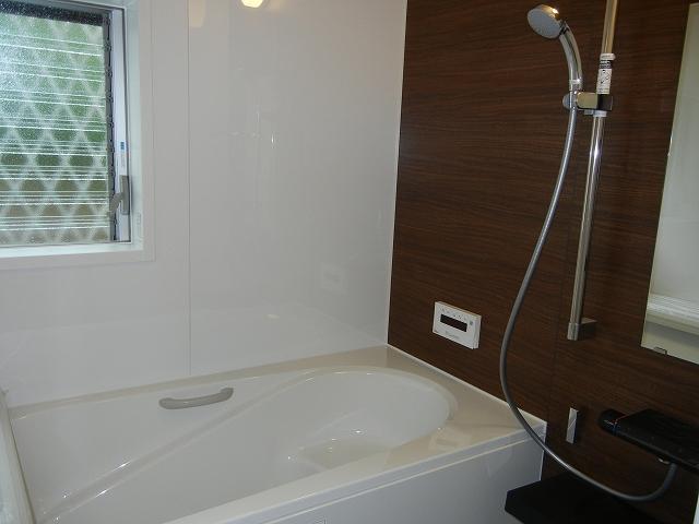 Bathroom. Indoor (June 2013) Shooting