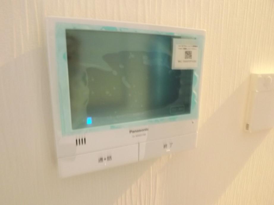 Security equipment. Local photos (color monitor intercom)