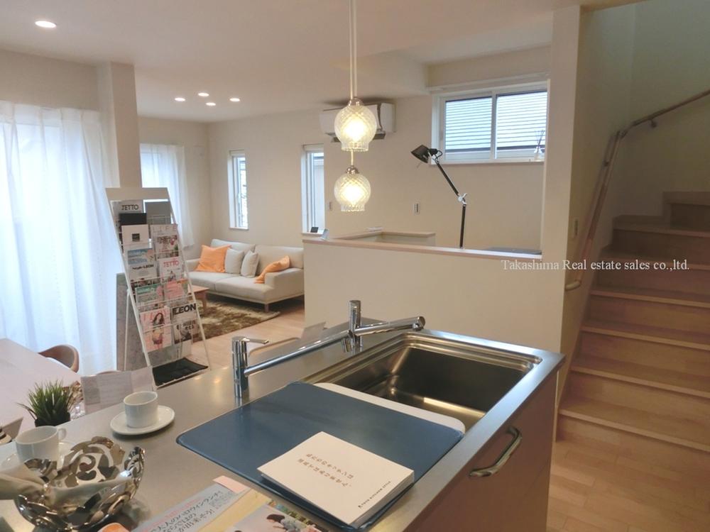 Living. Is the living room looked over from the kitchen. 