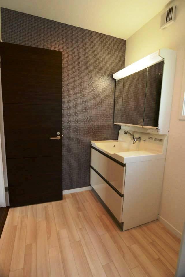 Other Equipment. Housetec "Lavabo" YAMAHA "EPOCH" LIXIL "L.C." 3 You can choose from the type of