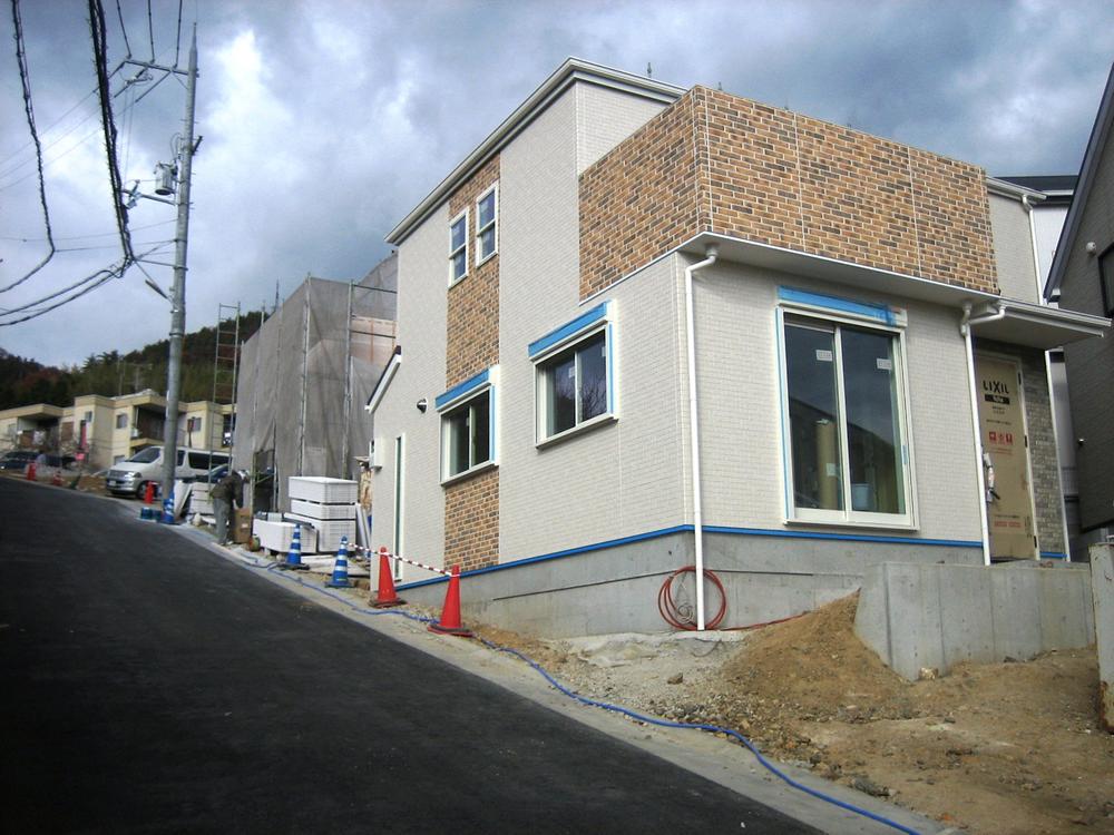 Please take a look once the local overflowing steadily construction is progressing sense of openness.