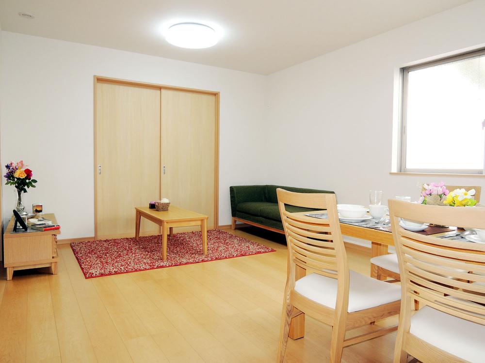 Living. Local shooting A No. land