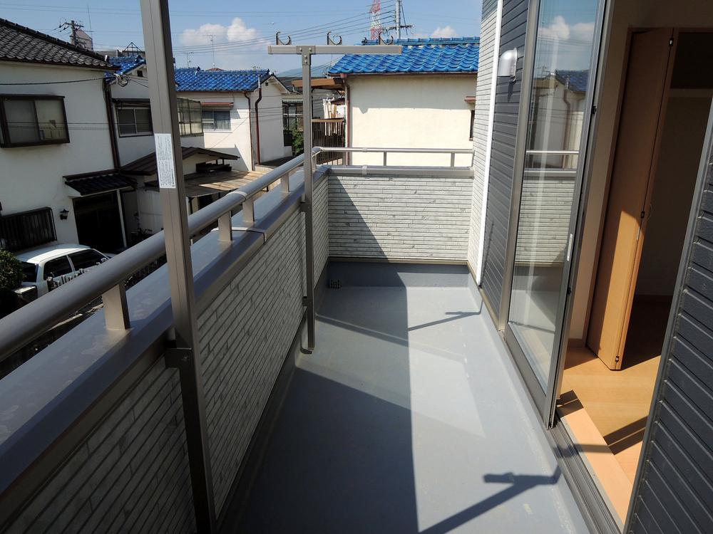 Balcony. Local shooting A No. land