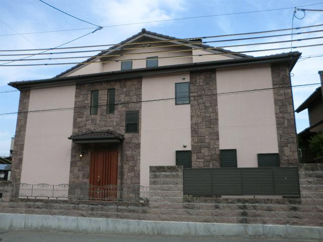 Local appearance photo