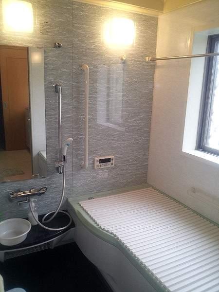 Bathroom. Spacious bathroom!