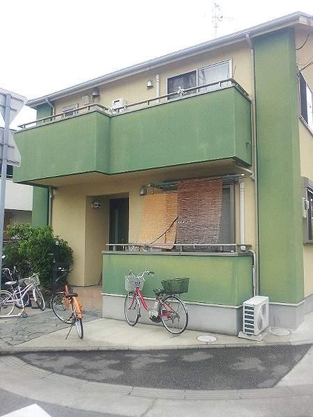 Local appearance photo. Southwest corner lot!