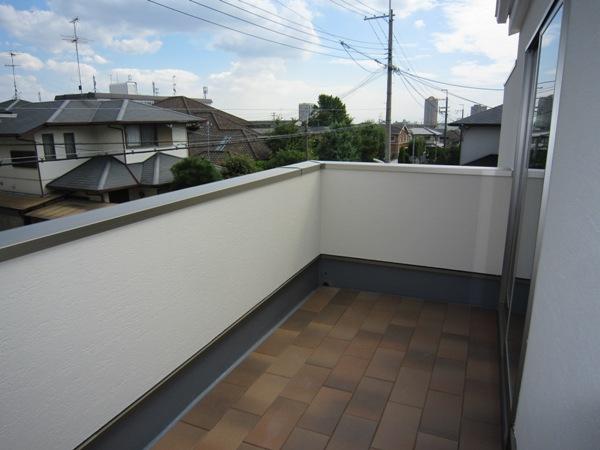 Balcony. Local (September 2013) Shooting