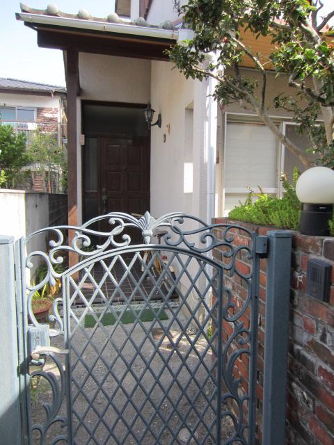 Local appearance photo. Local (March 2013) Shooting