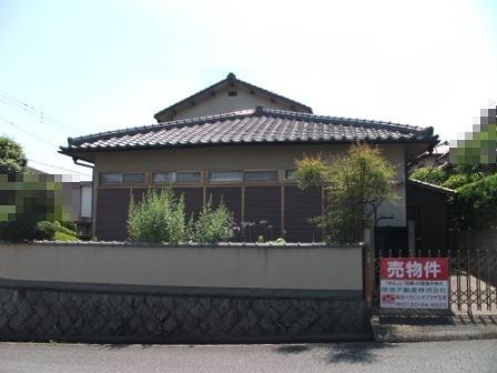 Local appearance photo. Shooting from the east side road