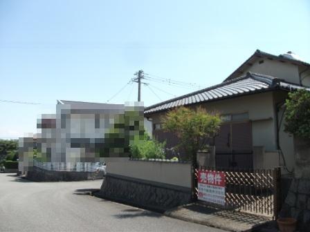 Local photos, including front road. Shooting from the northeast direction